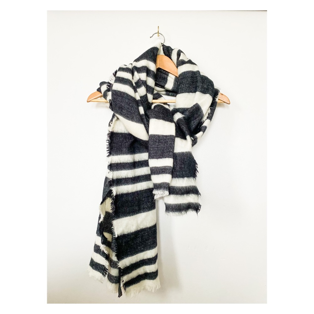 Zara Scarf